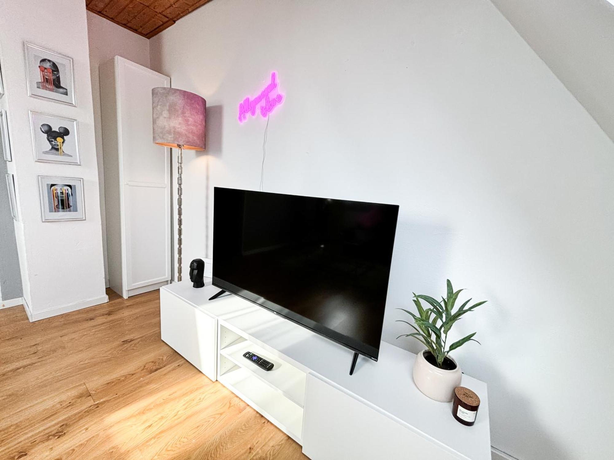 Thinkpink! Apartment Ennepetal * Sehr Modern * Top Lage Exteriér fotografie